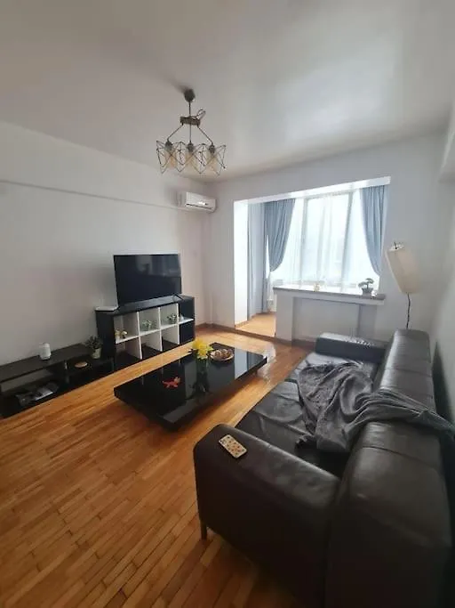 2 Bdrm Apt At Parliament Palace 부쿠레슈티 0*,